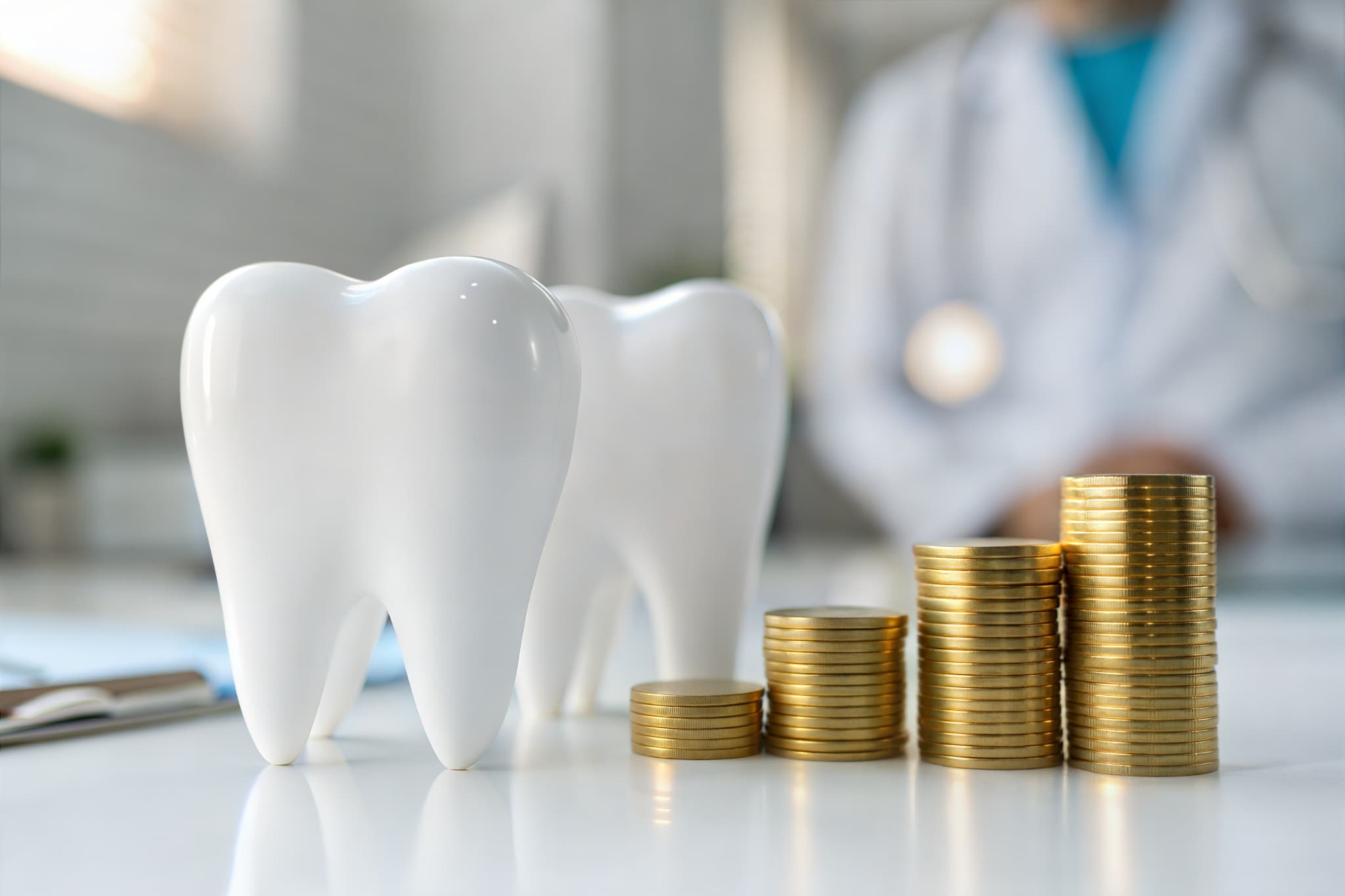 セラミックの歯にかかる費用のイメージ